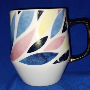 Edible arrangements 22 oz gold handle multicolor leaf mug (103124C).